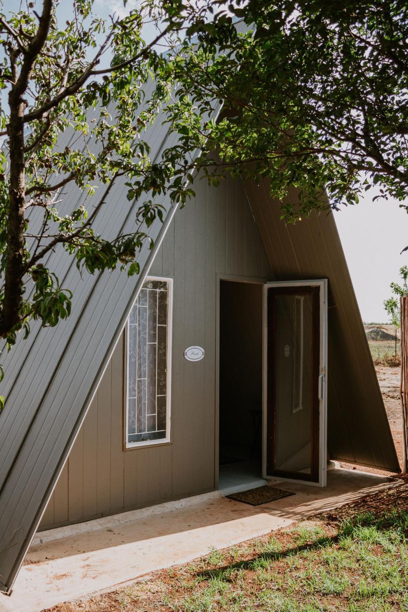 White Linen Guesthouse Tierpoort 外观 照片