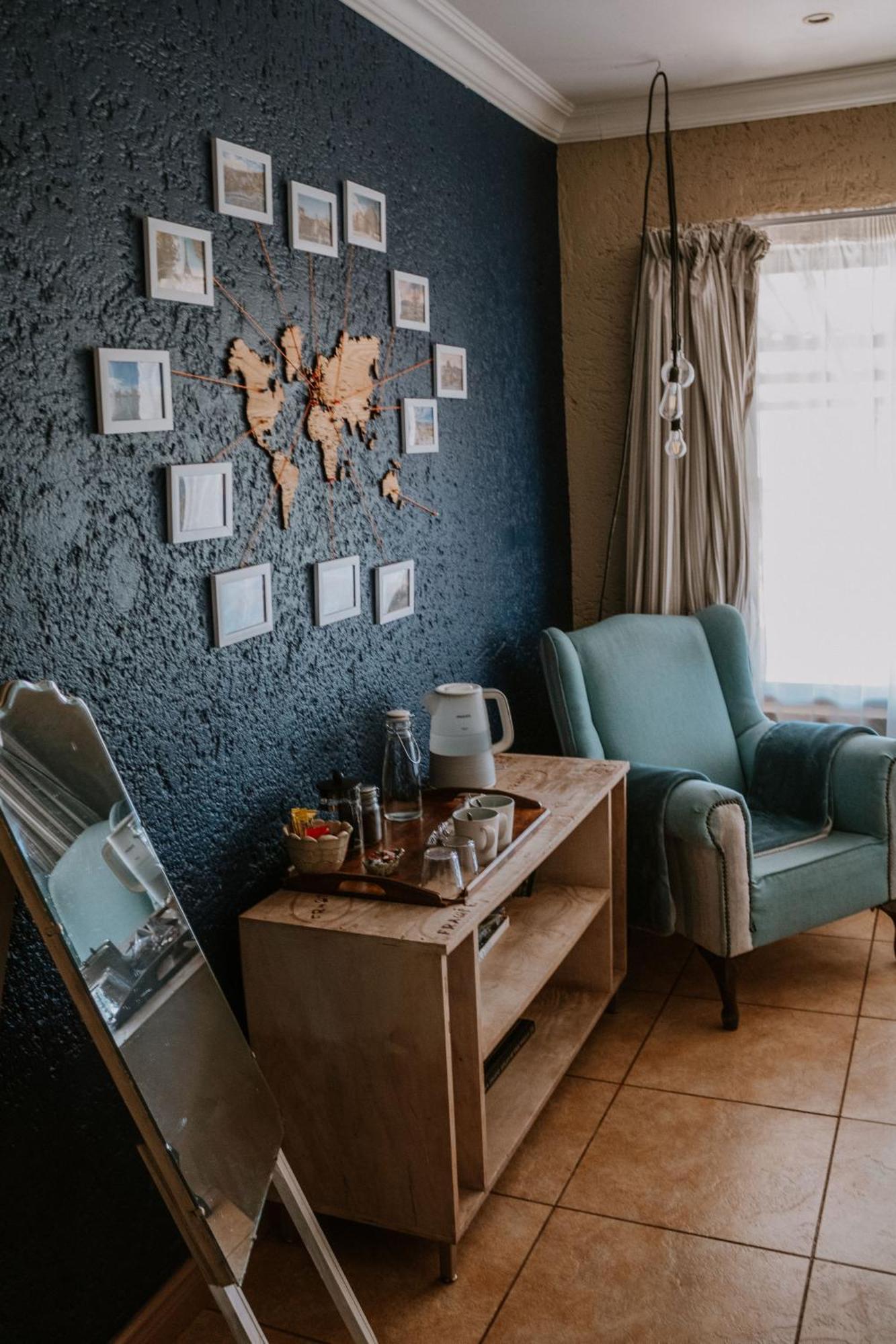 White Linen Guesthouse Tierpoort 外观 照片