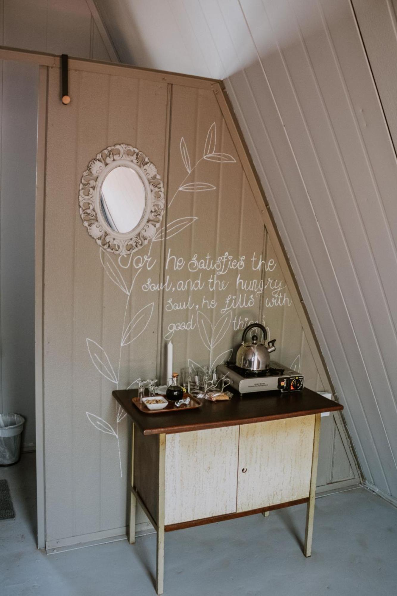 White Linen Guesthouse Tierpoort 外观 照片