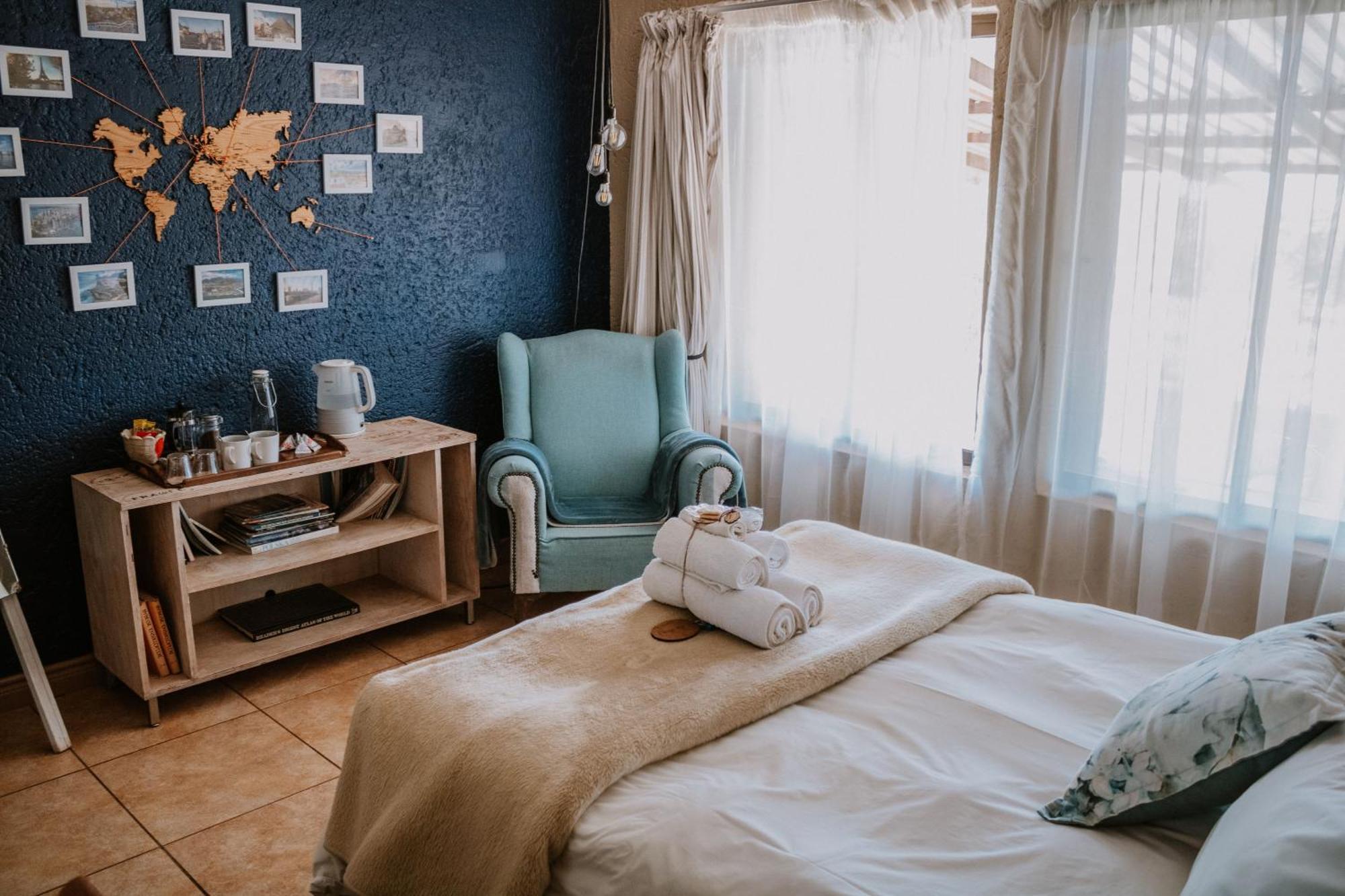 White Linen Guesthouse Tierpoort 外观 照片